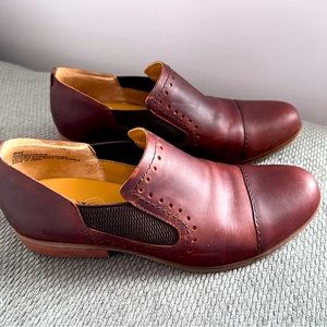 Korks leather loafers